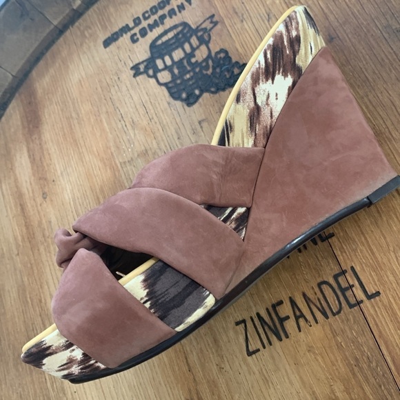 Via Spiga | Brown Suede Slip On Platform Heels 6.5 - Picture 15 of 17